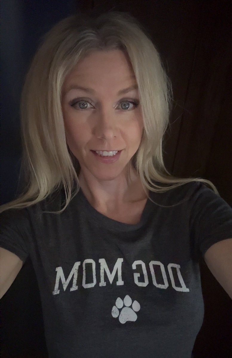 TaraWasinger's tweet image. My dogs are my kids. Period. I don’t need anyone to agree to know it’s my truth. They deserve the absolute best version of me, so I show up every day—for them and for myself—to be the person they already think I am.🐩 
Where tha animal lovers at?🙋🏼‍♀️🐾 

#DogMom #MyKidsHavePaws