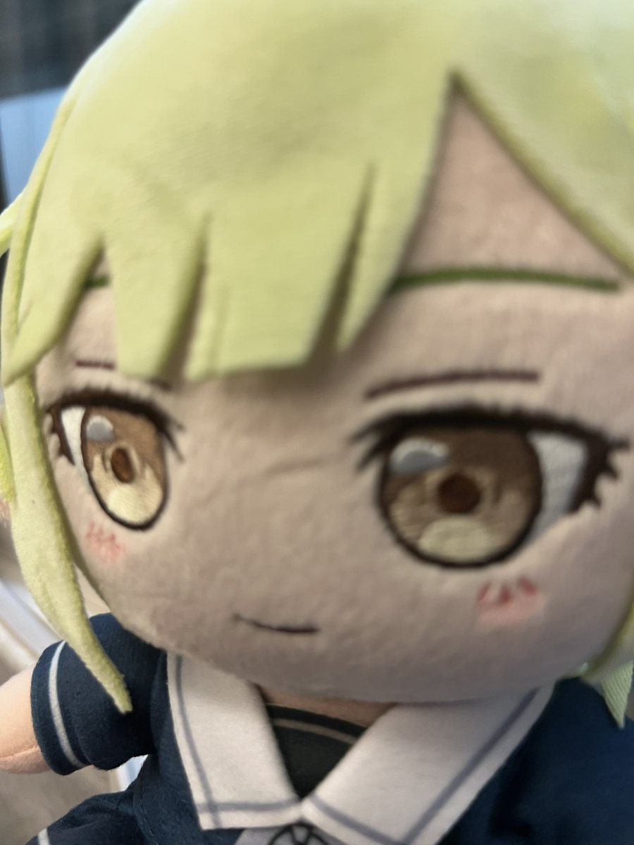 上高鐵了 這次母雞卡 買夠演唱會一天來回台北行圓滿結束🐶👍🏻
完美謝睦
先說結論 豐川祥子超級大魅魔 佐佐木李子的歌聲真的跟鬼一樣 渡瀨結月好可愛 茜超帥 夢以超美 林鼓子賽高 愛音好美 蜜柑漂亮漂亮 野貓超可愛 偷摸林主唱太拼命了吧
聽到熟悉的歌真的會好開心好激動🥹