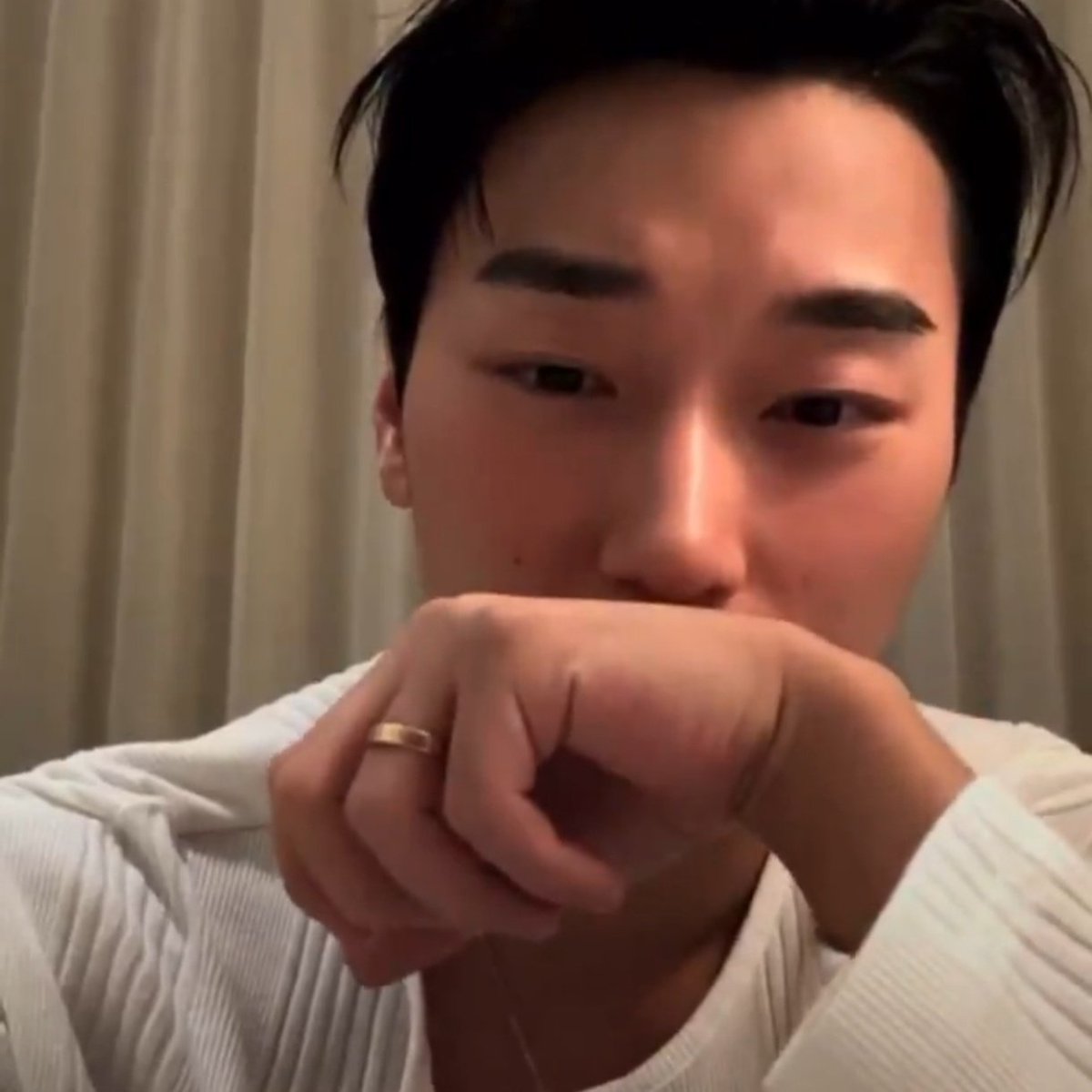 #우영 🖤                                          #산 🤍