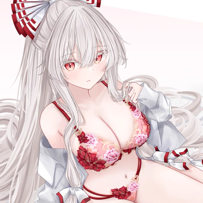 #凍結祭りでフォロワー減ったから自己紹介して逆に増やす ランジェリーのイラストあります