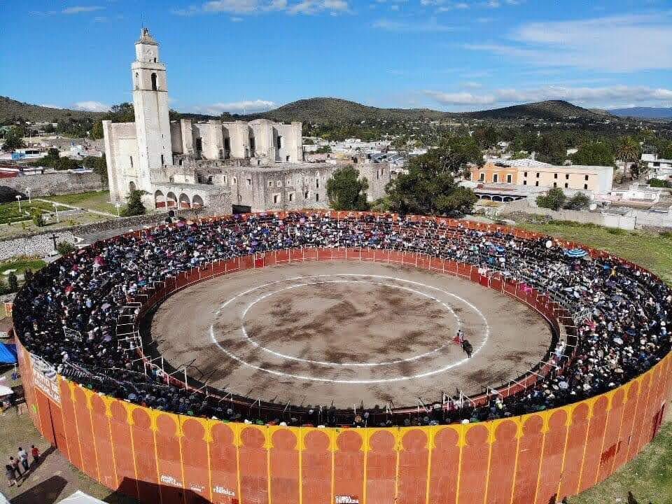 Cultura y Toro tweet media