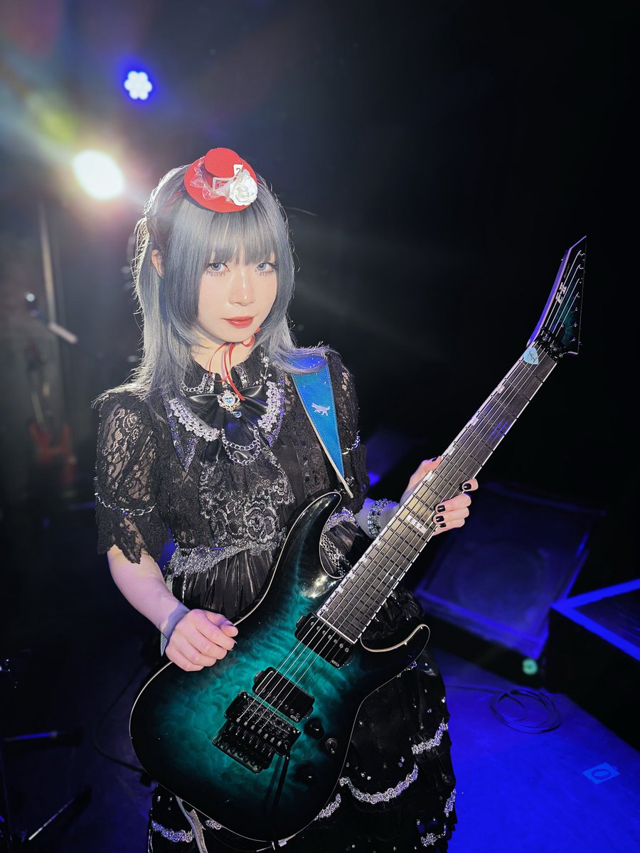 Sumire_Sirius_'s tweet image. 本日はEmpressさんのワンマンライブ、渋谷GUILTYありがとうございました！
改めてLeAさんお誕生日おめでとうございました〜

私たちも、7/24・25に渋谷でワンマンライブがあります！
全力で挑みますので、ぜひよろしくお願いします⚡️⚡️

 #Sirius #guitar