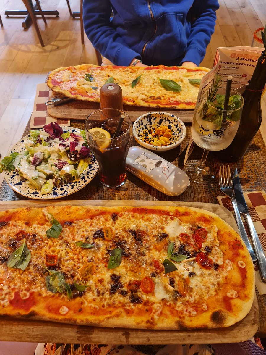 EmmaJane tweet media