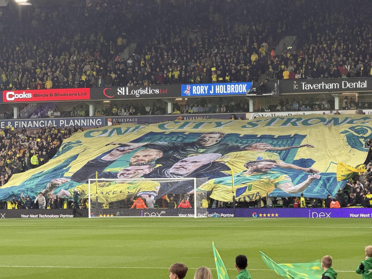 daniel_defalco's tweet photo. Big Phil often talks about ‘the story’, and I think that’s worth remembering today

A story isn’t defined by one bad chapter

Good times are on the horizon 💛💚 #ncfc https://t.co/uepBdo9IVj