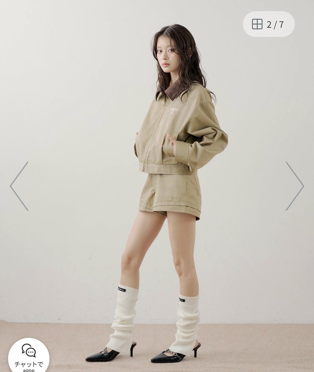 everyday_osara's tweet image. セットアップ大好き芸人なんですけど、この可愛すぎるお洋服が79%セールとかいうバグで上下3,200円なんですね、めっっっっちゃ欲しいめっちゃ欲しい
中にブルーのシャツ着たら絶対可愛い