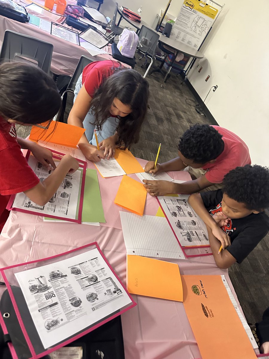MrsDailey15's tweet photo. Menu math fun! Finally able to do one of my favorite activities this school year. @CHISDCP https://t.co/92uXelYYWE