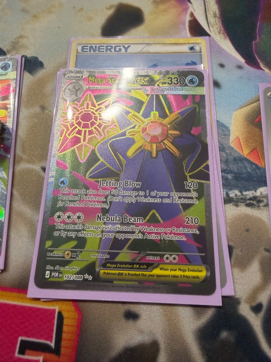 Erin McCann X-2 : Drop tweet media