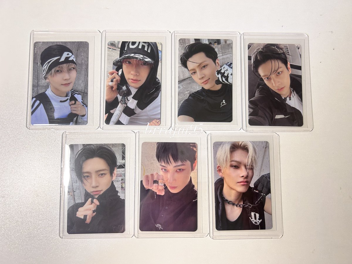 .* ꒰ 비비 ♡ tweet media