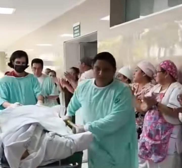 HÉROE ANÓNIMO SALVA VIDAS TRAS MORIR: JOVEN DONA ÓRGANOS EN MÉRIDA

🔺️Su despedida ocurrió entre aplausos en el hospital del IMSS; sus riñones fueron trasladados a la Ciudad de México para trasplantes.

U...

inspectornocturno.com.mx/?p=104218

#Yucatán