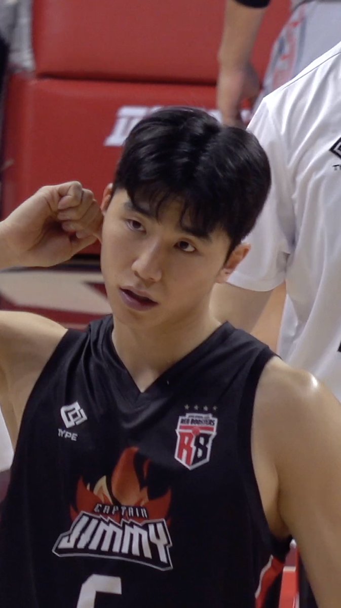 돌핀킥 tweet media