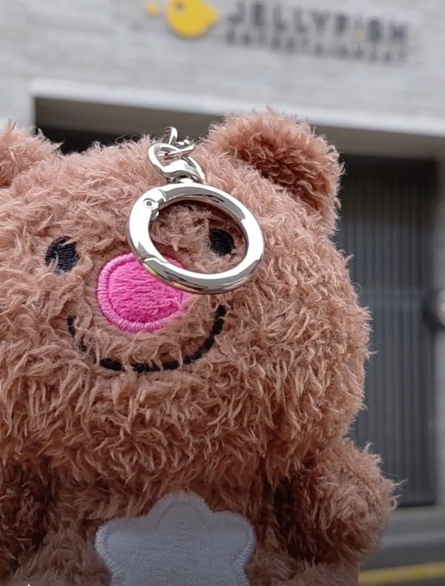 まきこ tweet media