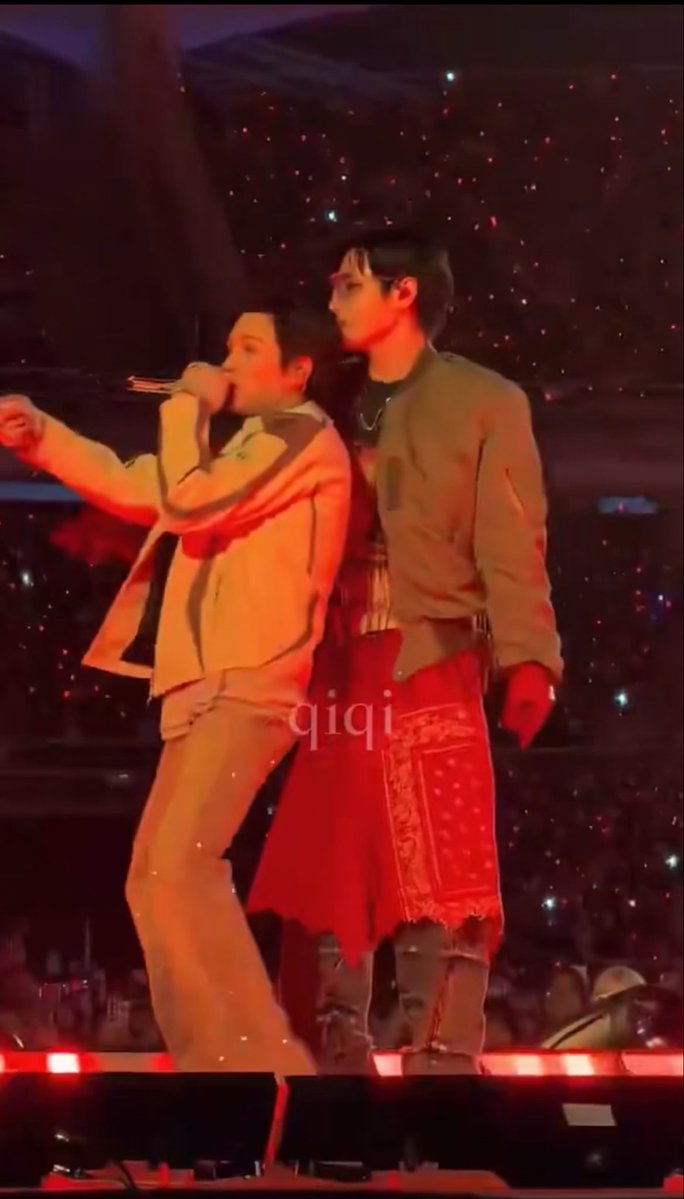 🐱🍊🥢ʟɪʟ ᴍᴇᴏᴡ ᴍᴇᴏᴡ ⑦ 💜 tweet media