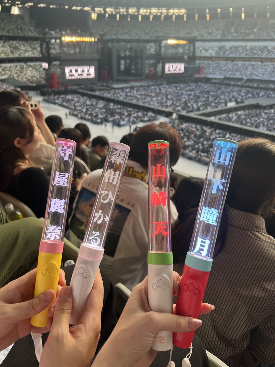 😗O😗 tweet media