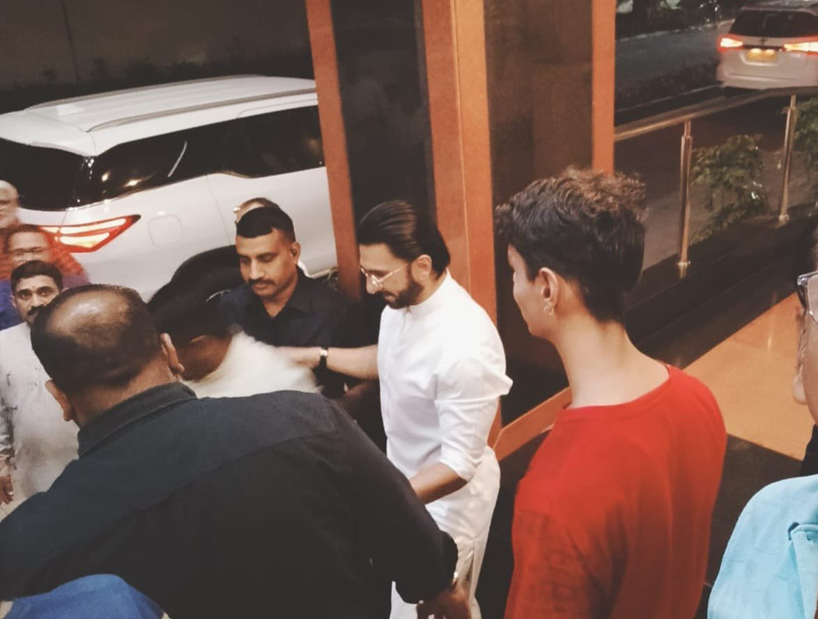 DeshGujarat tweet media