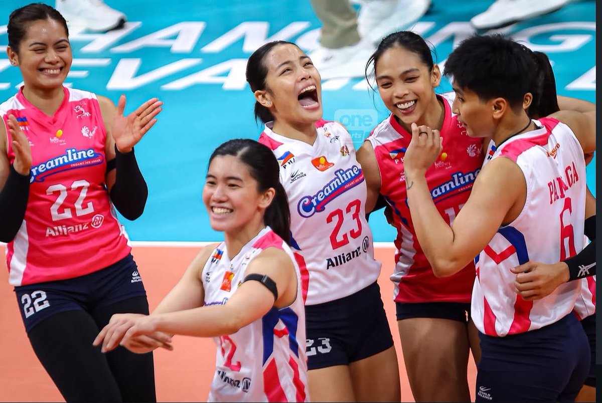 QueenJemaG's tweet photo. The look on their faces says it all… 🥹 NILABAN NILA ✨PUSO!!💗 #PVL2026 https://t.co/BgaxfZxJpJ