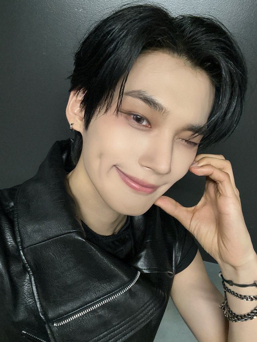 EVNNE JAPAN OFFICIAL tweet media