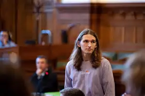 Silks777's tweet image. #Marla ist nicht weniger Frau als das da und in Deutschland wird mit zweierlei Maß gemessen