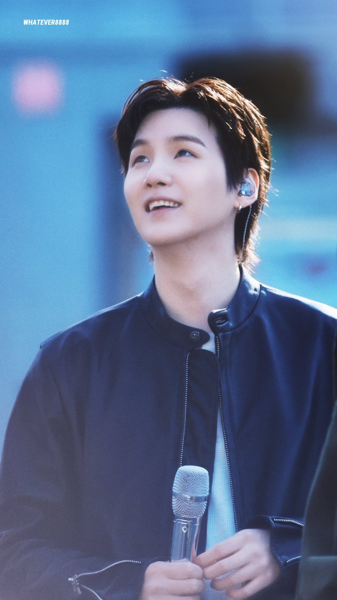WHATEVER_8888's tweet photo. 260411
soundcheck☀️
#SUGA #YOONGI #AgustD #BTS 
#슈가 #민윤기 #방탄소년단
#BTS_WORLDTOUR_ARIRANG
#BTS_WORLDTOUR_ARIRANG_GOYANG https://t.co/EJccGKJzX8