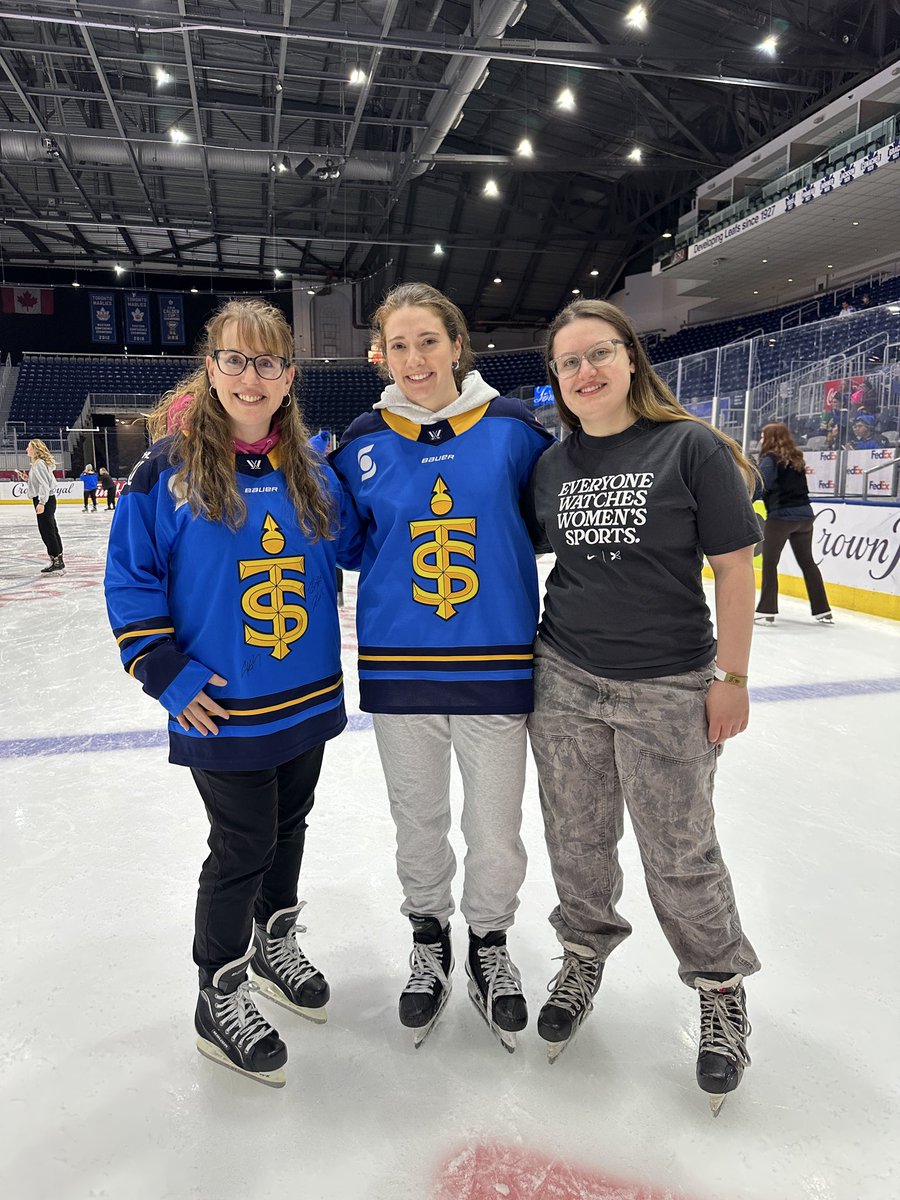 Julie K-H tweet media