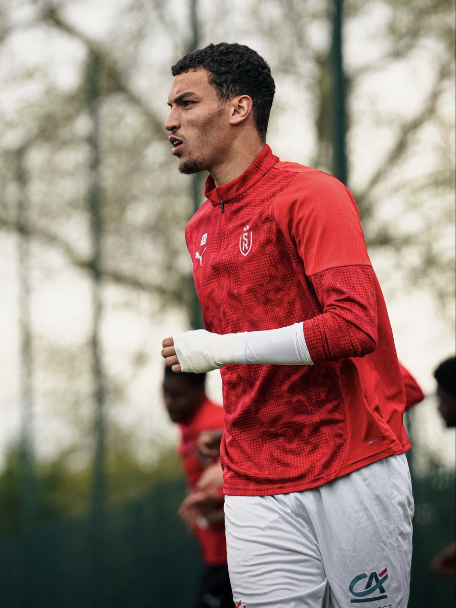 StadeDeReims's tweet image. 🔜 Coup d’envoi dans quelques minutes pour nos 🔴 &amp;amp; ⚪️

#Pro2