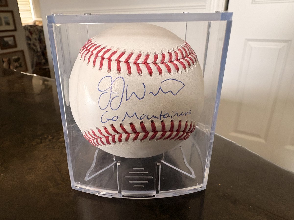 Dealin' the Cards tweet media