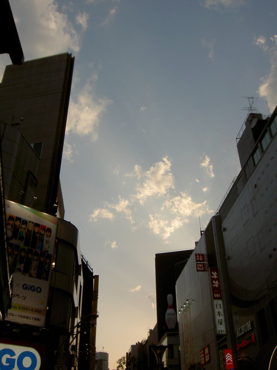 subaccountya's tweet photo. 今日はポップアップ行ったり写真撮ったりでいい日でしたまる https://t.co/X07KECsTUJ