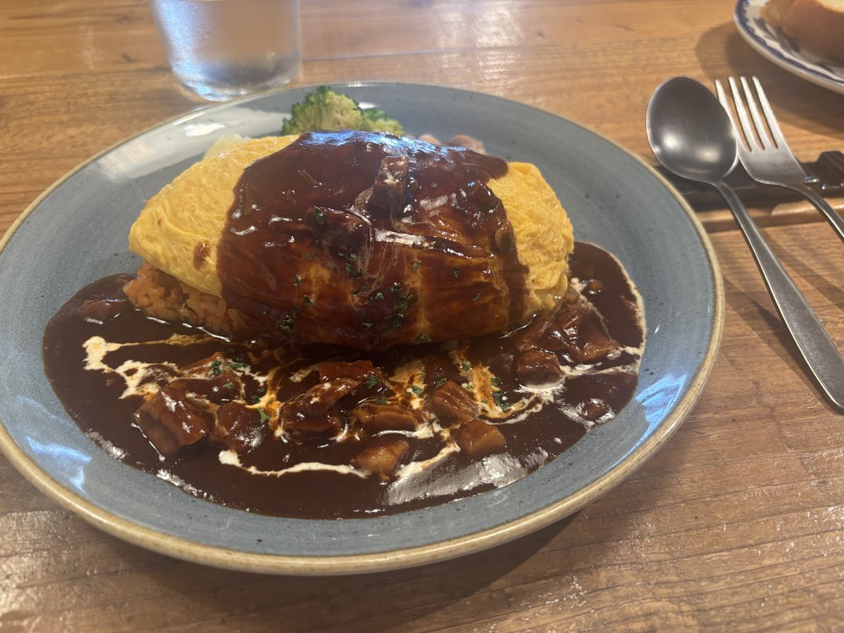 今日撮ったのランチ🍽️だけだった😅アプグレサイド思ってたより全然見えて良かった😊明日も楽しみ🩵