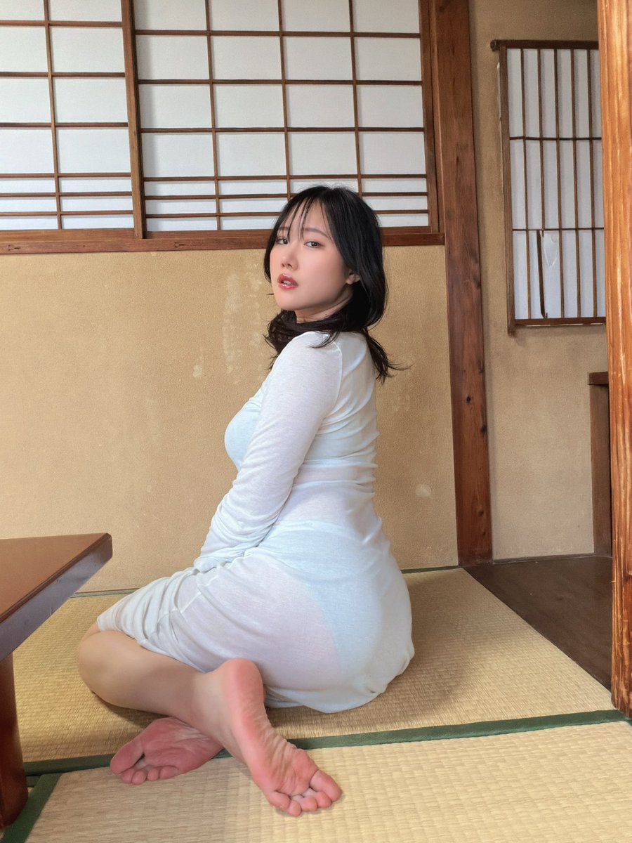 ErikaMomoyama🦶 tweet media