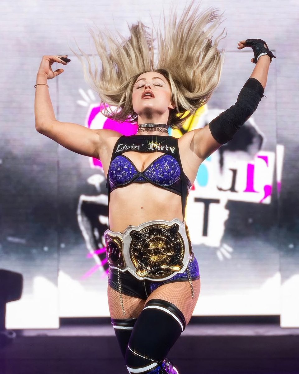 Ful ❄️ tweet media