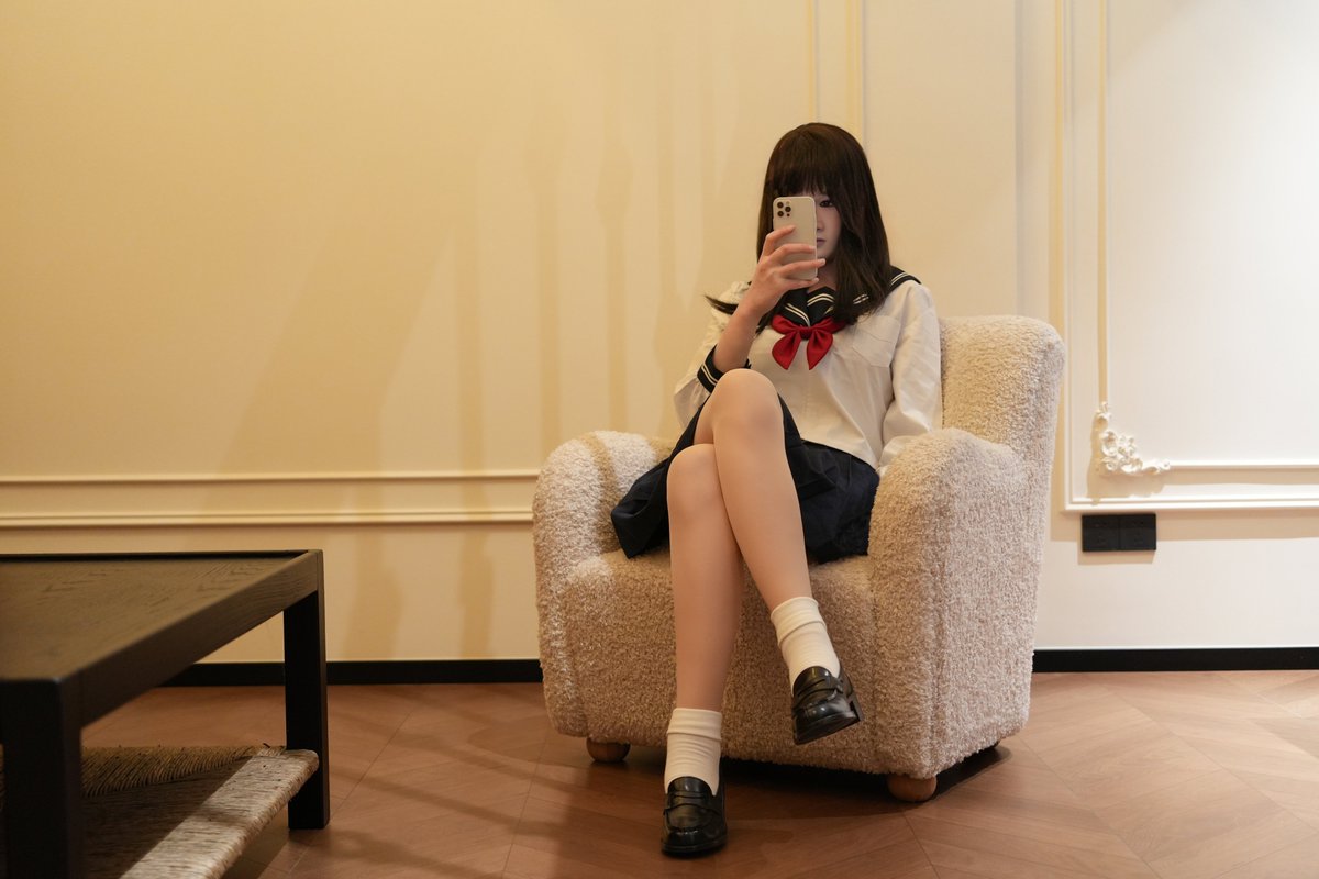 ICeeOwO's tweet photo. 仅剩一点的闲暇时光。 https://t.co/d6oRYKWd1k