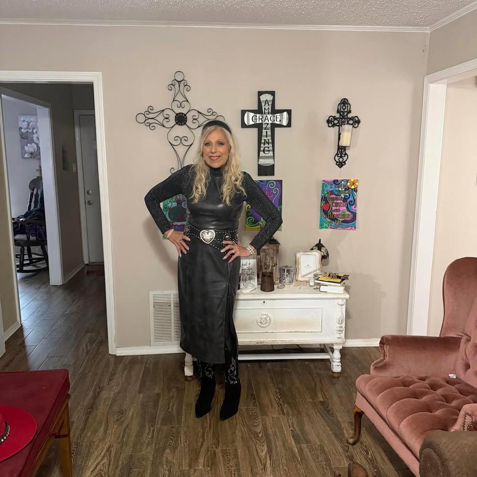 Sarah Sam tweet media