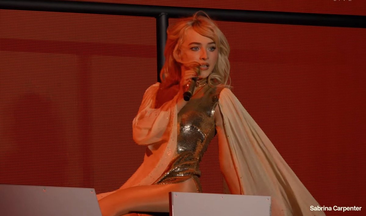 Sabrina Carpenter Brasil | fan account tweet media