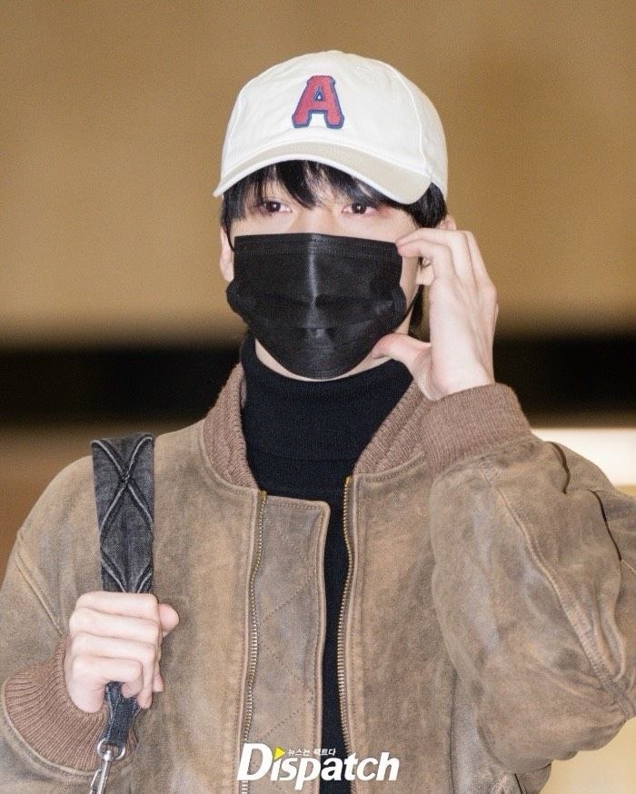 ATEEZSignal's tweet image. [📷 260410 | Instagram]

✔ 에이티즈 (ATEEZ)
✔ Salida desde el Aeropuerto Internacional de Gimpo
✔ 2026. 04. 10

🔗 instagram.com/p/DW7j0-Vk_Ys/…

#ATEEZ #에이티즈 #DIPE #디스패치 #dispatch