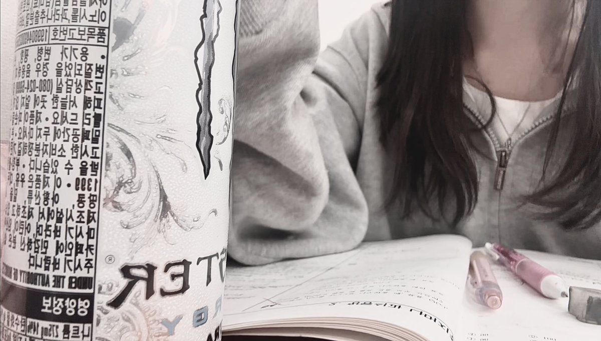 김쥬쥬 tweet media