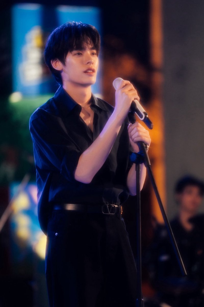 porsuppakarn tweet media