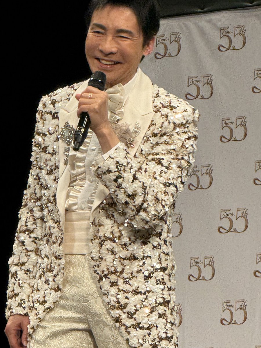 tabe_audrey's tweet photo. 4.11(土)
Go's Club Party2026
大���謝祭　
#品川ステラボール
２部
#郷ひろみファンクラブ55周年
クイズ！あの頃のひろみ
は難問でした🤔
ひろみさんも覚えてない、と
仰ってました🤣 https://t.co/UnCYtILo1Q