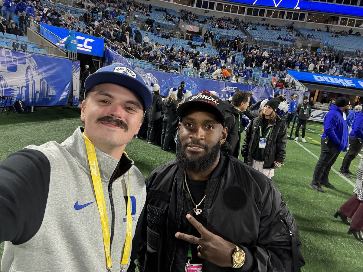 ga_scumbags's tweet image. Known GA Scumbag Jamison Crowder 💙 

Welcome home Coach. This feels like the perfect fit for Duke Football. Jamison is as great of a person as he is a football player. Can’t wait to see him cook in the Bull City 🔵😈 #Duke #CFB