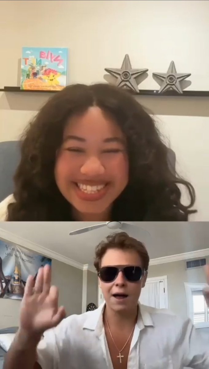 Nyla Hayes ⏰️🎙🦕👑 tweet media