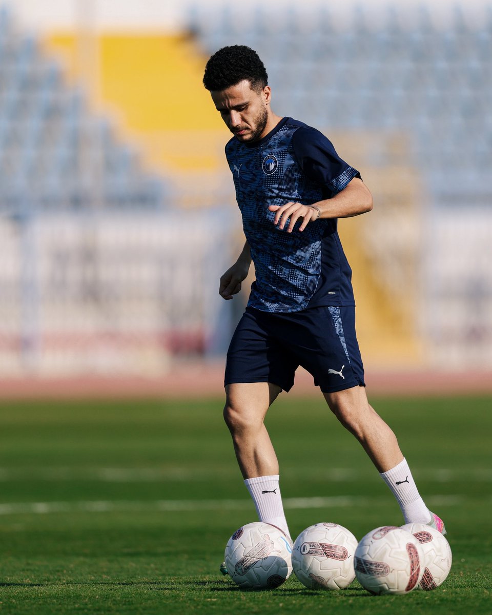 pyramidsfc's tweet image. عمليات الإحماء ⚽️

#Pyramids | #ملوك_الكرة