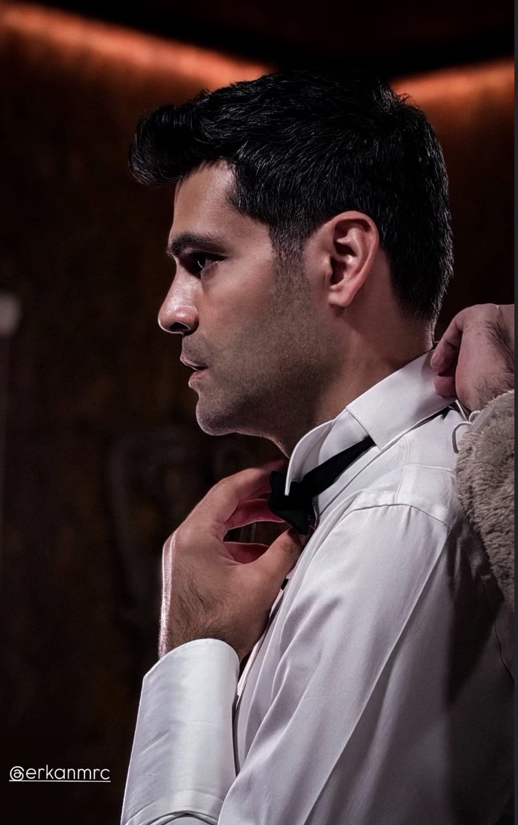 Oyuncu Yağmur Öztürk ve Erkan Meriç bugün evleniyorlar çok güzel gözüküyorlar mutluluklar dilerim🧿