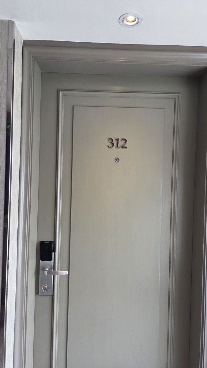 nara ✶ you maniac .ᐟ tweet media