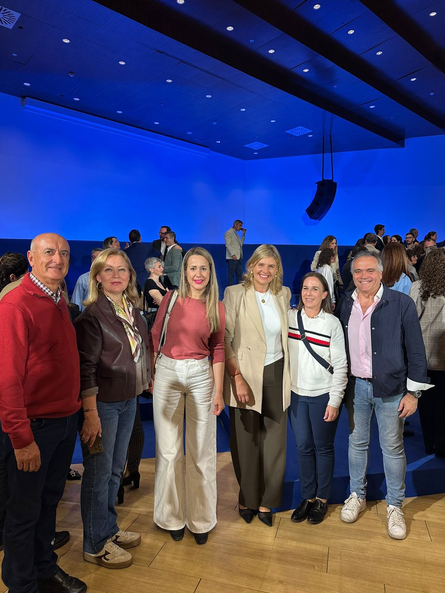 Bella Verano Domínguez tweet media