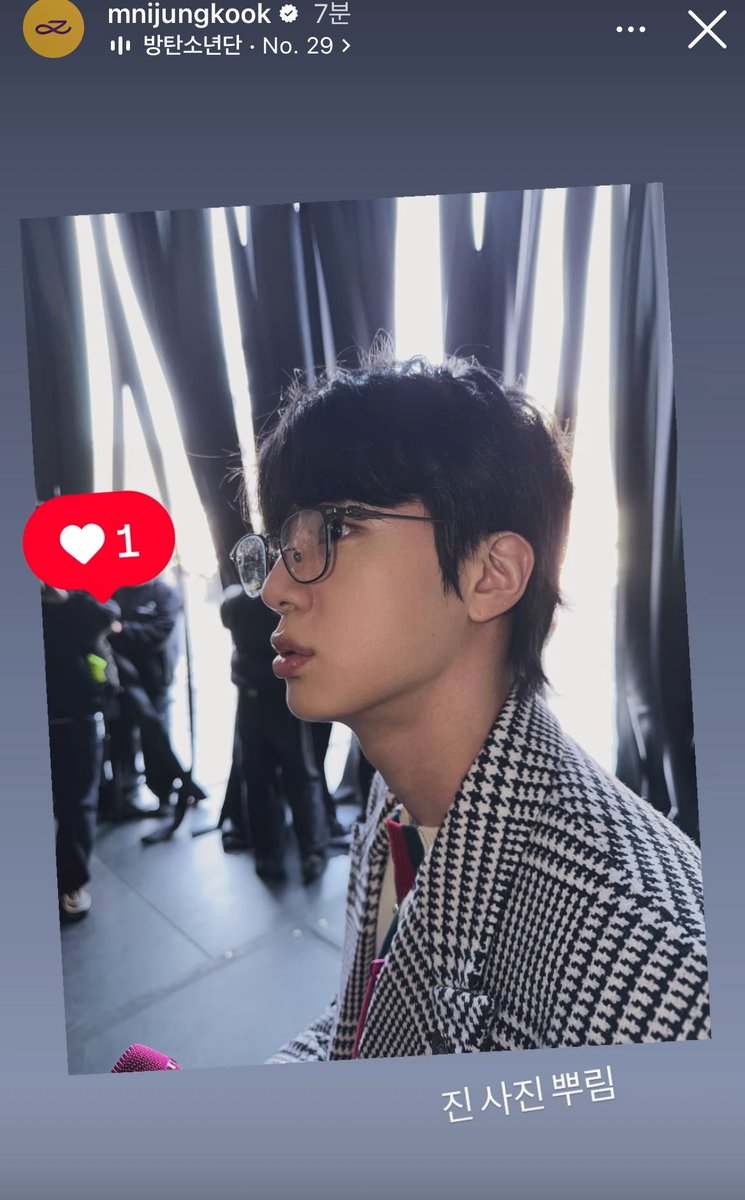 꾹이모나 🐰 tweet media