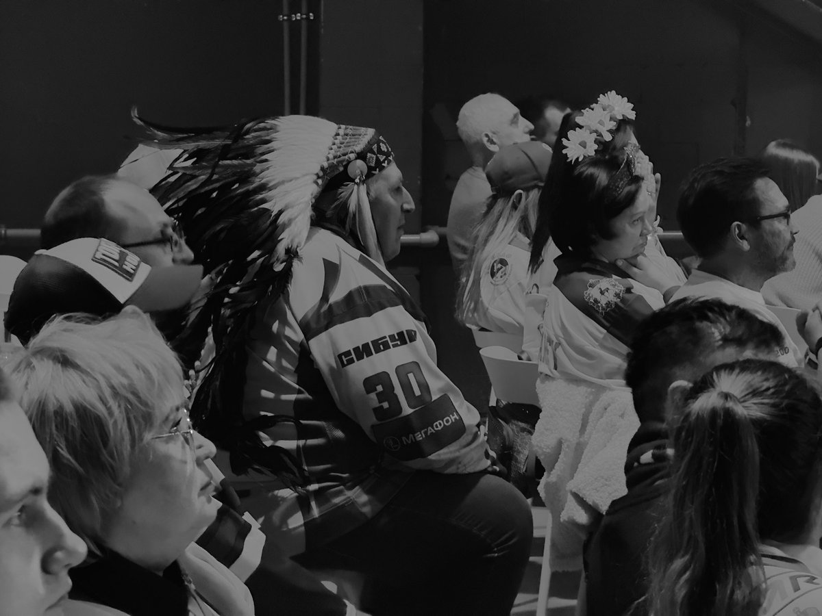 Иван Жопник tweet media