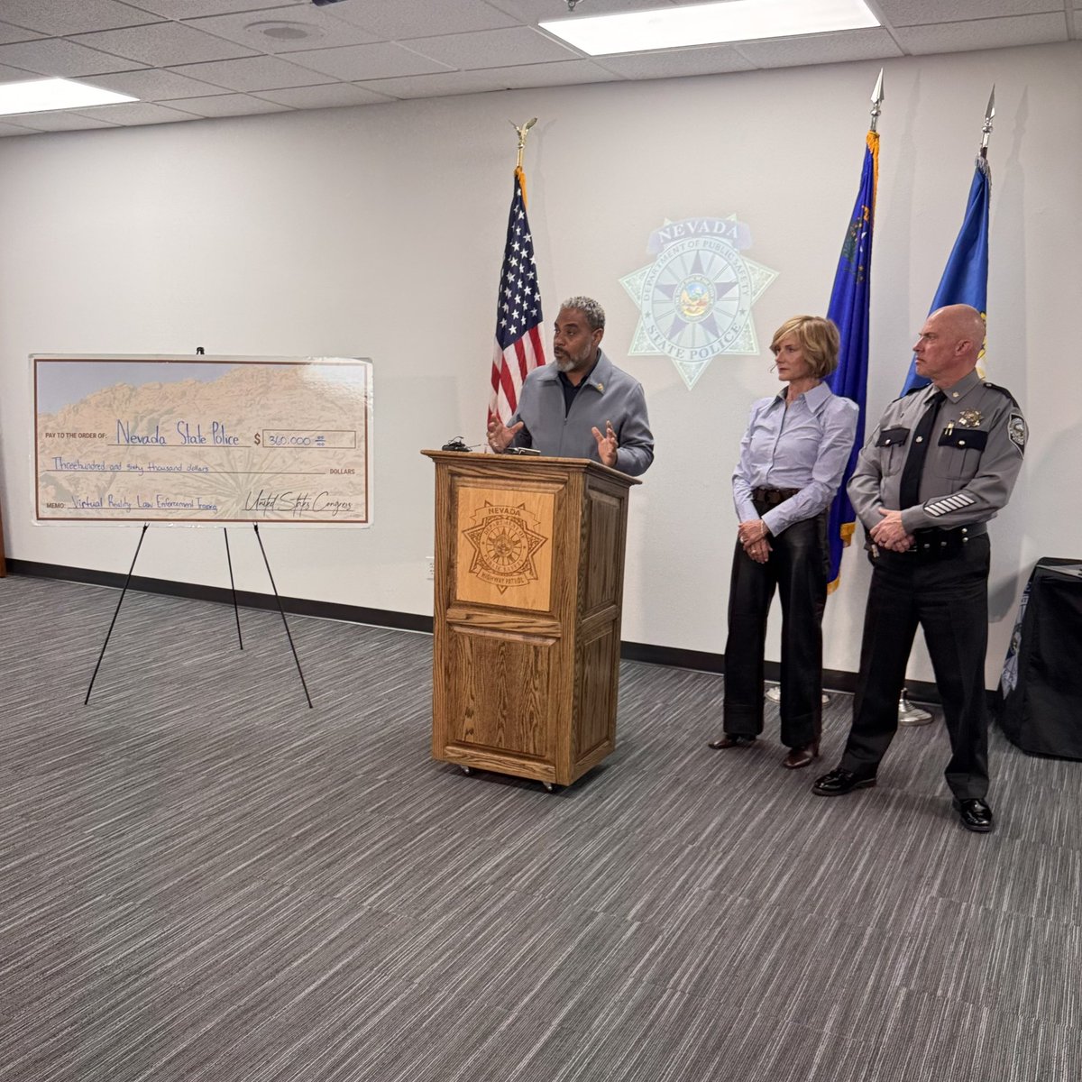 RepHorsford's tweet image. I joined my colleague Congresswoman @RepSusieLee to announce $360,000 in federal funding we secured for the Nevada State Police, purchasing four virtual reality training systems for 218 officers. Smart investment. Responsible governance. Safe policing. #Nevada #SafePolicing