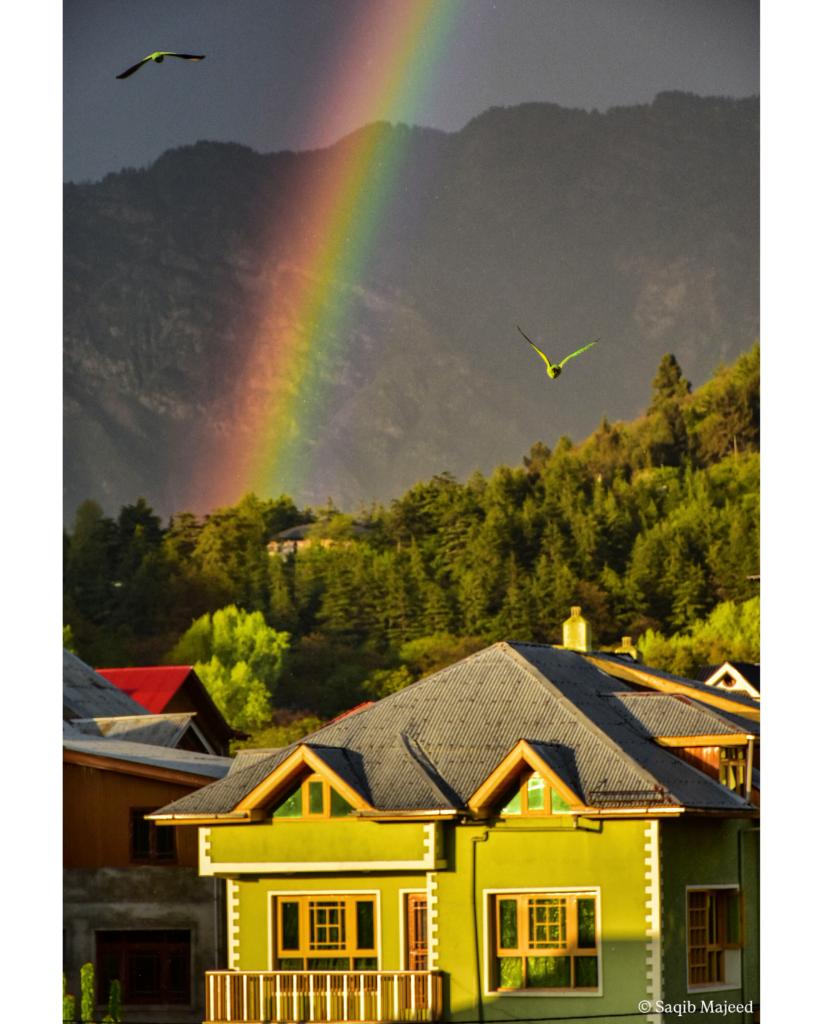 Srinagar, this evening.

Photo © Saqib Majeed 

#Srinagar #Kashmir