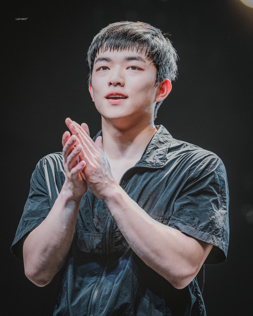 𝑳𝒂𝒔𝒕 𝑺𝒉𝒐𝒕𖤐 tweet media