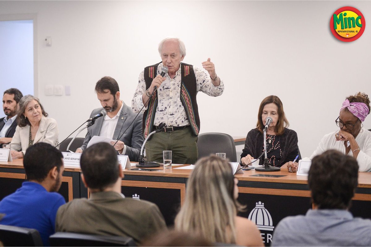 Carlos Minc tweet media