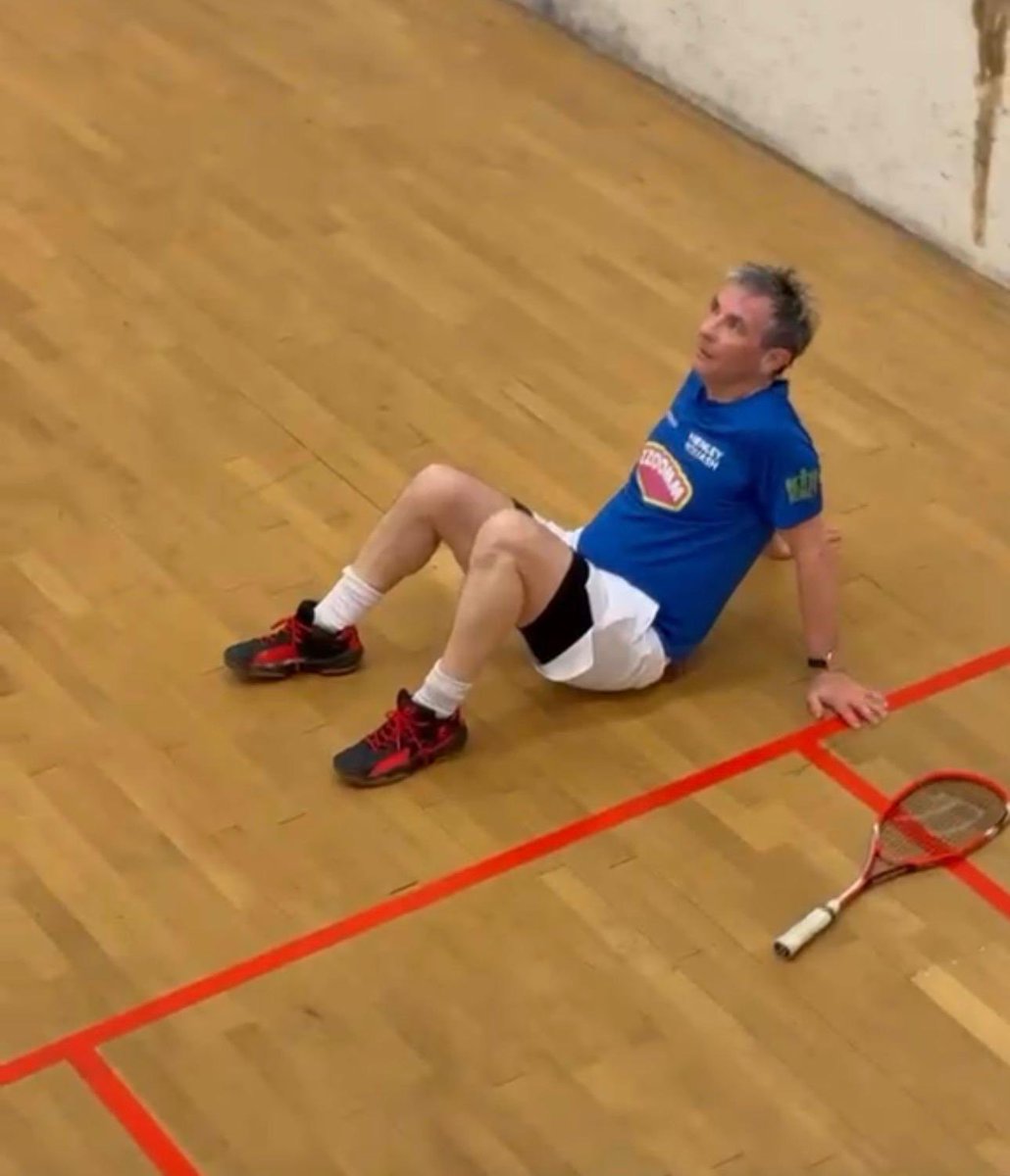 henleysquashman's tweet photo. An exhausted, but happy, Peter Hopkins after his come-from-behind win (14-16, 11-15, 16-14, 15-10, 15-10) playing for Henley 3rd team against Wallingford. https://t.co/2N9qE1AIMD