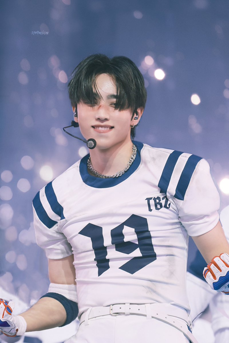 𝒔𝒚𝒏𝒕𝒉𝒆𝒔𝒊𝒔 tweet media